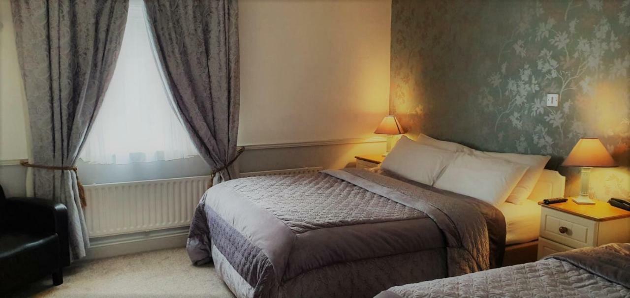 Danagher'S Hotel Конг Екстер'єр фото
